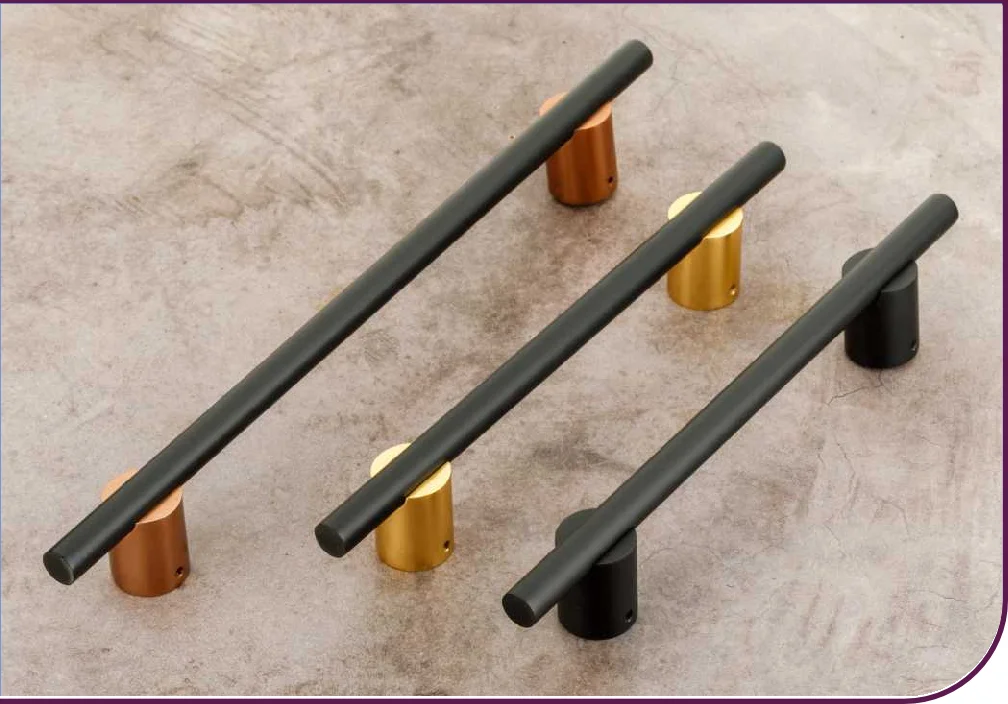 R Boxy Main Door Handle