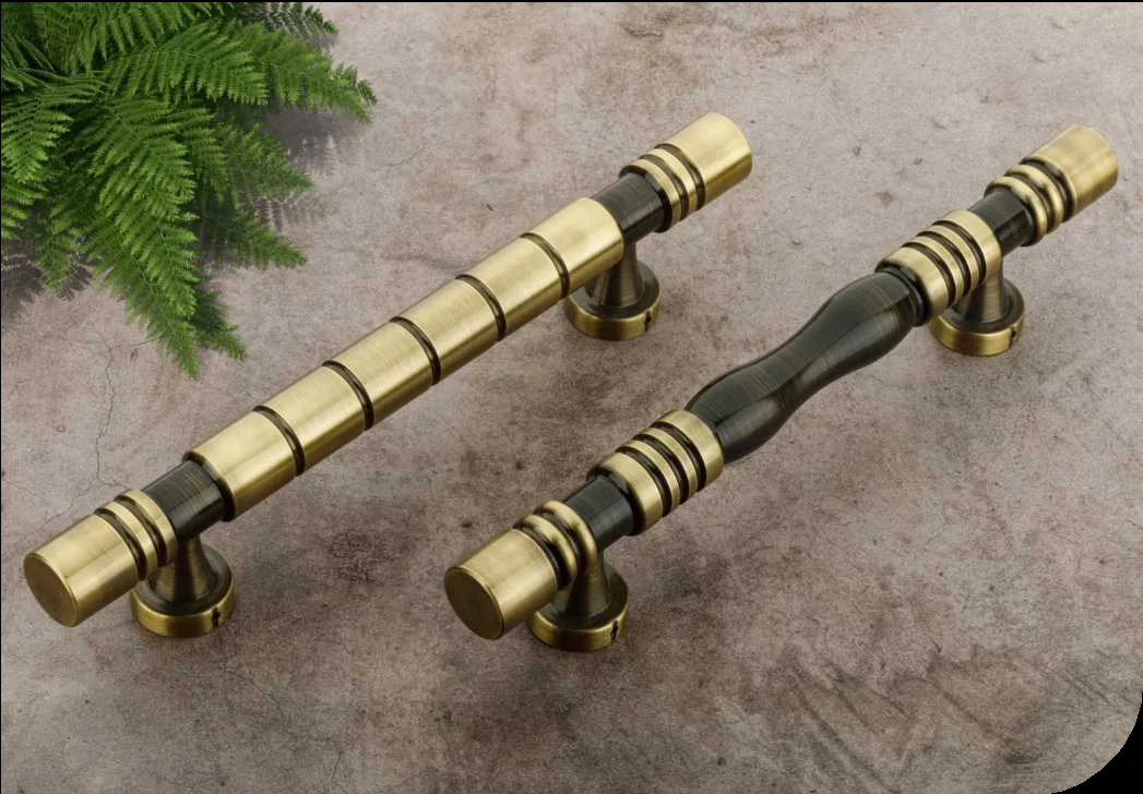 Trendy Main Door Handle